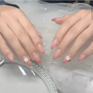 ネイル HIN NAILのネイルデザイン