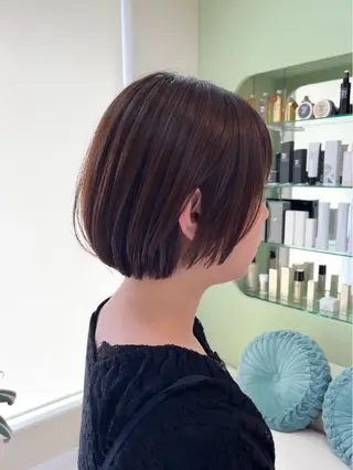 ショート カラー 中村 佳歩のヘアスタイル