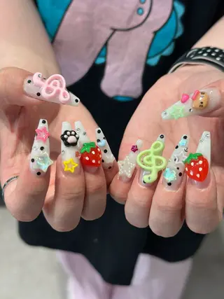 ネイル Eli Muse 新宿ネイルのネイルデザイン