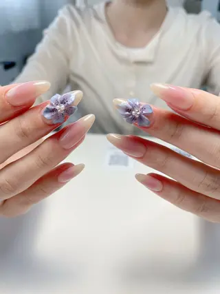 ネイル Mione_ Sonのネイルデザイン