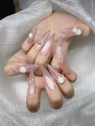 ネイル Lee Nails チップ長さだし専門店のネイルデザイン