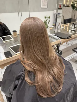 カラー MOMO ★のヘアスタイル