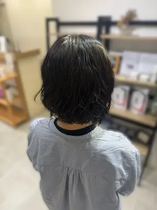 ミディアム パーマ 藤田 紋芽 Jr.stylistのヘアスタイル