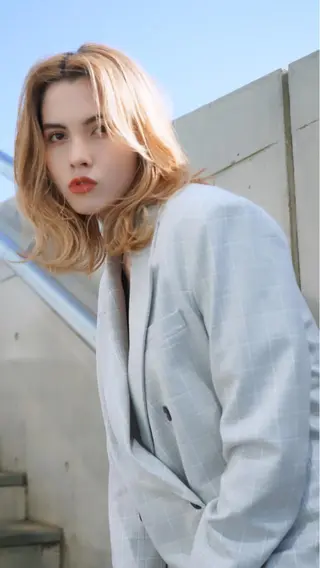 セミロング メンズ縮毛矯正 🎖アジマ リョオのヘアスタイル