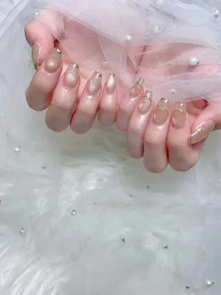 ネイル PEEKABOO 旧:momo京橋のネイルデザイン