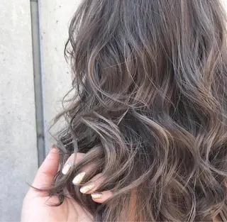 ロング カラー パーマ ヘアアレンジ 銀座/ハイトーン/ hayaka 🖤のヘアスタイル