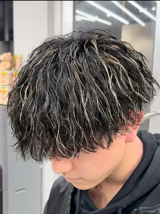 パーマ メンズ 🔥強めメンズパーマ 特化🔥/きらりのヘアスタイル