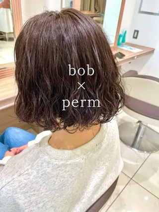 ミディアム ショートヘアカラー 山本のヘアスタイル