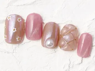 ネイル i nails 横浜WESTのネイルデザイン
