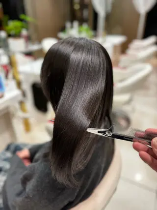 ロング 髪質改善・縮毛矯正 大石　郷のヘアスタイル