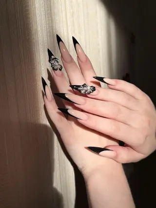 ネイル Dyo Nail_Royalのネイルデザイン