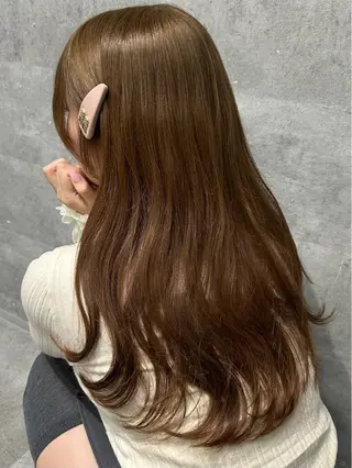 ロング カラー ヘアアレンジ 渋谷SALOWIN 乙津 茜/女性のみ◎のヘアスタイル