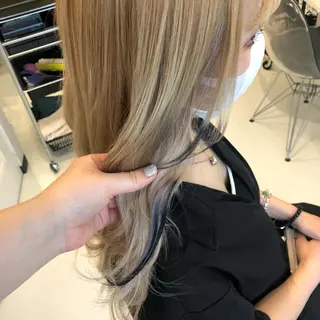 ロング 中島 沙也加のヘアスタイル