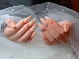 ネイル HIKARIHANA NAILのネイルデザイン