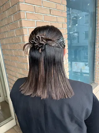 セミロング ヘアアレンジ ピンク系カラー💗 ヘアセット特化のヘアスタイル