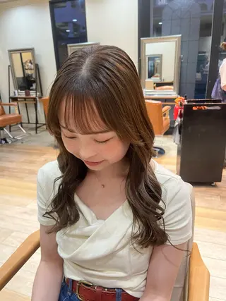 セミロング みゆ/ カラーリスト🎀のヘアスタイル