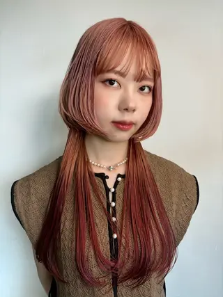 セミロング カラー 暖色カラー🍒 ケアブリーチ/akiのヘアスタイル