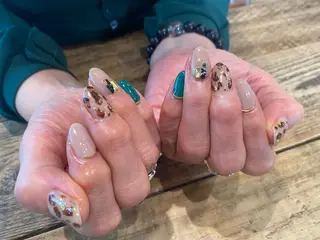 ネイル 佐藤 悠子のネイルデザイン