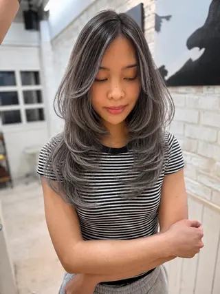 ロング 奥野 貴史　代表　レイヤーのヘアスタイル