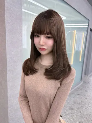 ミディアム 楠田 美空のヘアスタイル