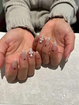 ネイル シンプルネイル🦋 🤍KAYAのネイルデザイン