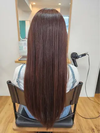 ロング 大井 陽菜のヘアスタイル