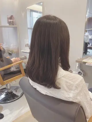ミディアム 顔周りデザイン/ ママ美容師/濱ほのかのヘアスタイル