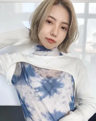 ショート カラー パーマ KONOMI スタイリストのヘアスタイル