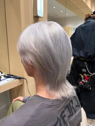 カラー メンズ ホワイトカラー☁️/ Yuya/ハイトーンのヘアスタイル