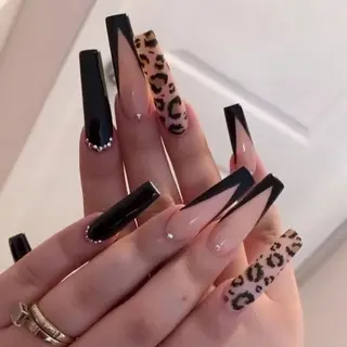 ネイル Queen Nail 柏店　クイーンネイルのネイルデザイン