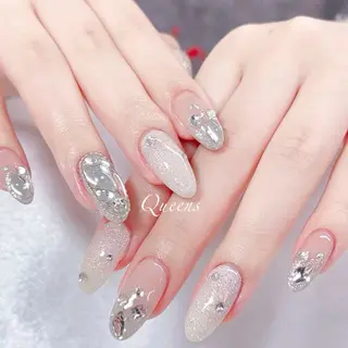 ネイル Queens 榊 まおのネイルデザイン