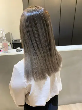 ミディアム カラー 鍵谷 公宏のヘアスタイル