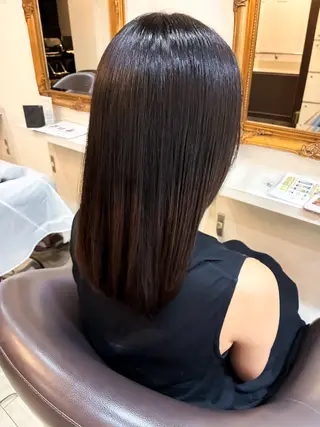 セミロング 元自衛官美容師 つや。のヘアスタイル