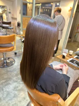 ロング 金 春江のヘアスタイル
