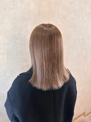 カラー R ／うる艶カラーのヘアスタイル
