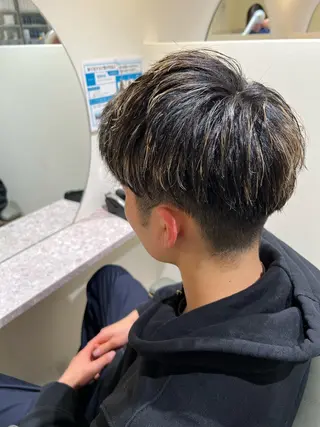 ショート メンズ 家坂 佑のヘアスタイル