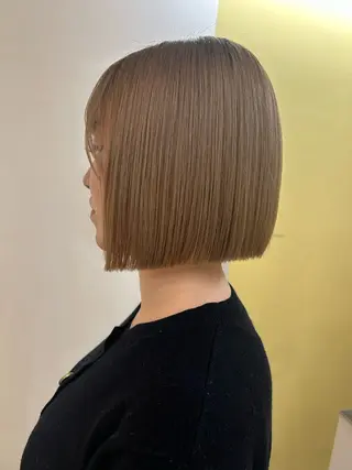 ショート hubhair レイヤー/透明感のヘアスタイル