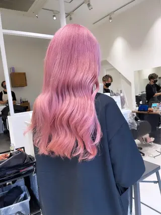 ロング カラー 韓国レイヤー×艶髪 ハイトーンRyukiのヘアスタイル