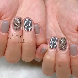 ネイル JiIna nailのネイルデザイン