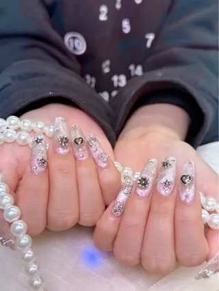 ネイル lucky nail 歌舞伎町のネイルデザイン