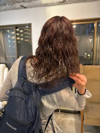 セミロング パーマ yu maのヘアスタイル