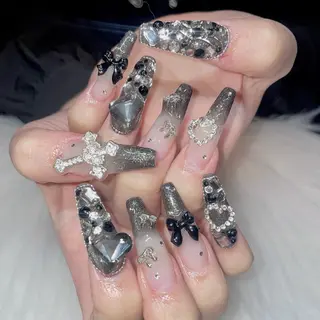 ネイル Nail ヌシん家 AKANEのネイルデザイン