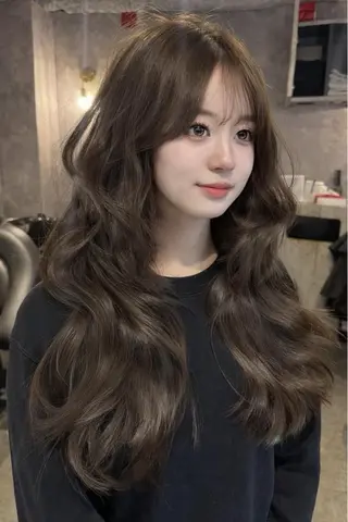 ロング カラー 🍒さき🍒大宮/ 透明感カラーのヘアスタイル