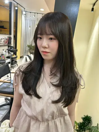 ロング カラー hubhair レイヤー/透明感のヘアスタイル