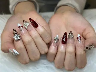 ネイル Lisa Nail Salonのネイルデザイン