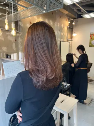 ミディアム 椎葉 みはるのヘアスタイル