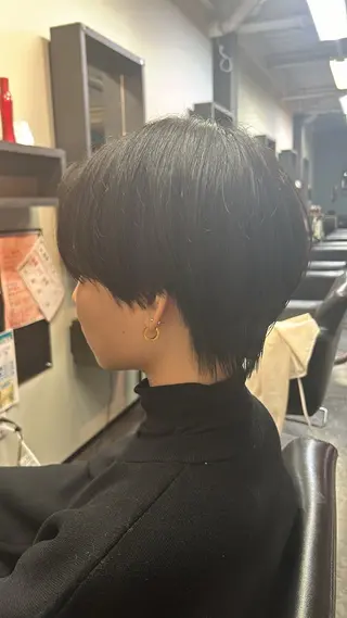 ショート 国府田 裕のヘアスタイル