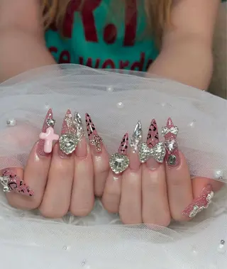 ネイル Julli NailStudioのネイルデザイン