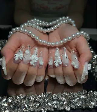 ネイル Rinaky Amee Nailのネイルデザイン