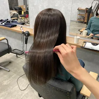 セミロング カラー Lutia  チノ リキマル🍀のヘアスタイル